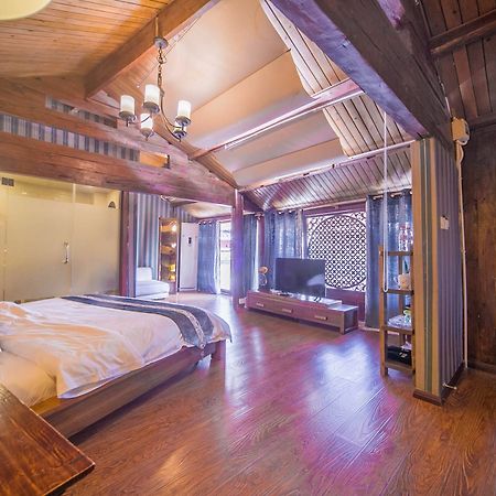 Lijiang Half Moon Bay Inn 외부 사진