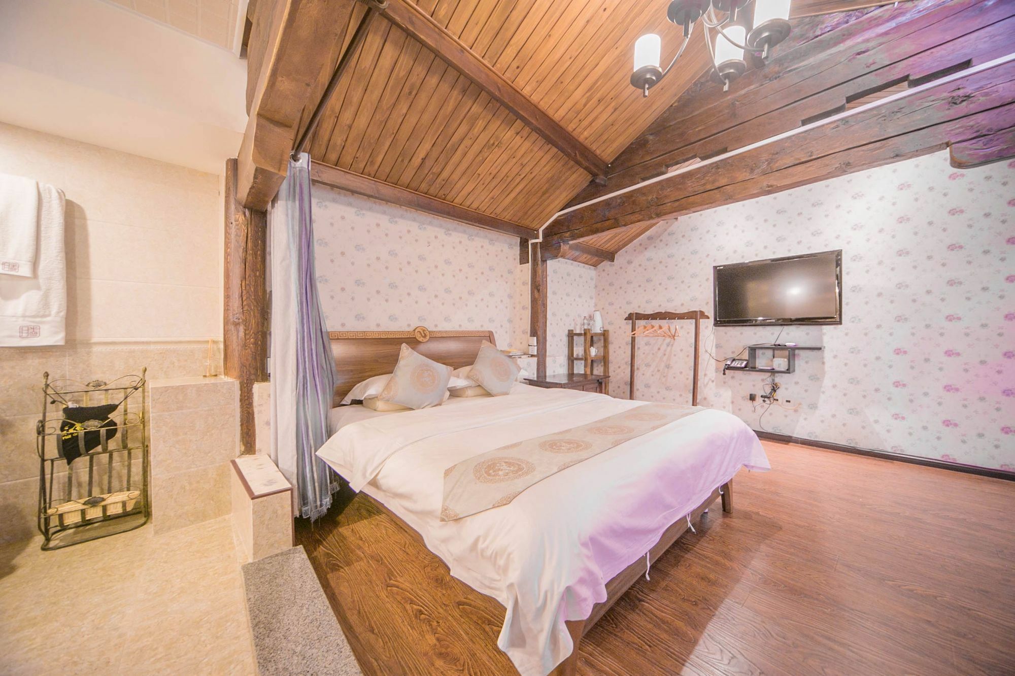 Lijiang Half Moon Bay Inn 외부 사진