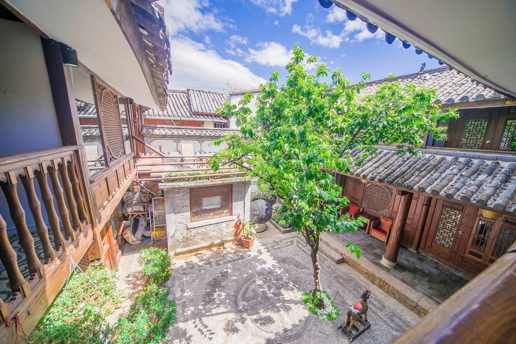 Lijiang Half Moon Bay Inn 외부 사진