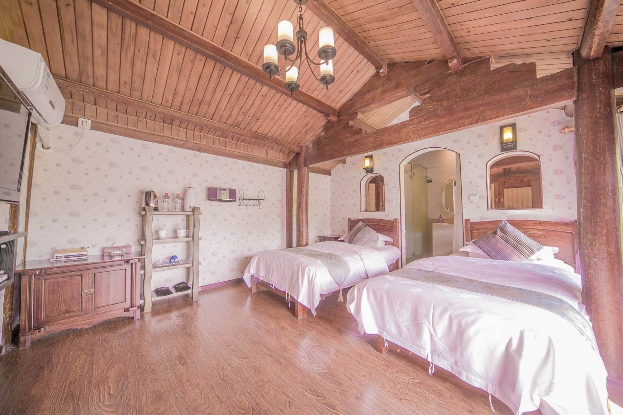 Lijiang Half Moon Bay Inn 외부 사진